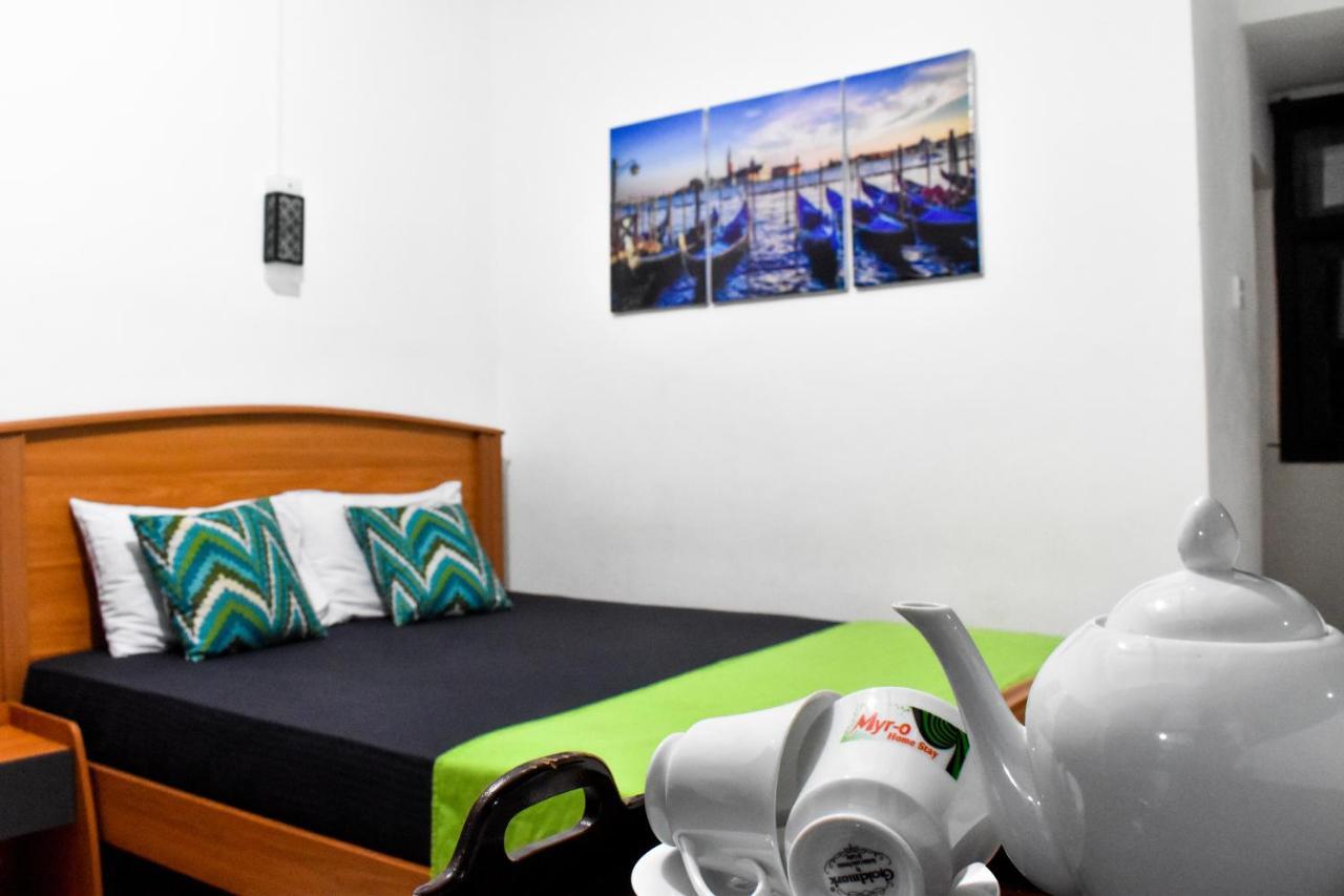 Myr-O Homestay Kombichankulama エクステリア 写真
